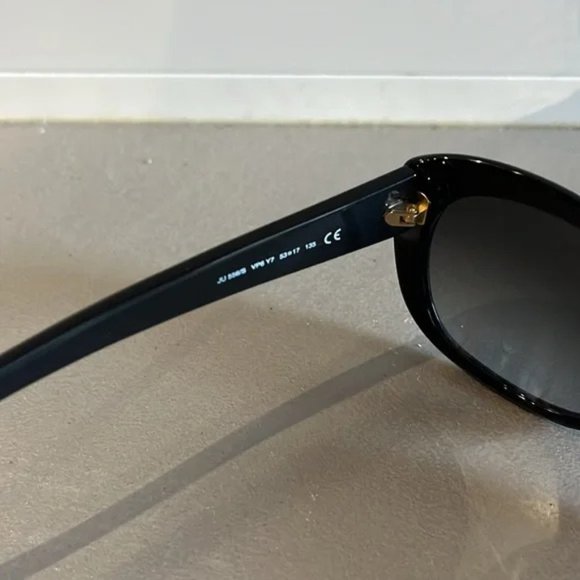 Juicy Couture JU 556/S Black Studded Cat-Eye Sunglasses - Picture 3 of 5